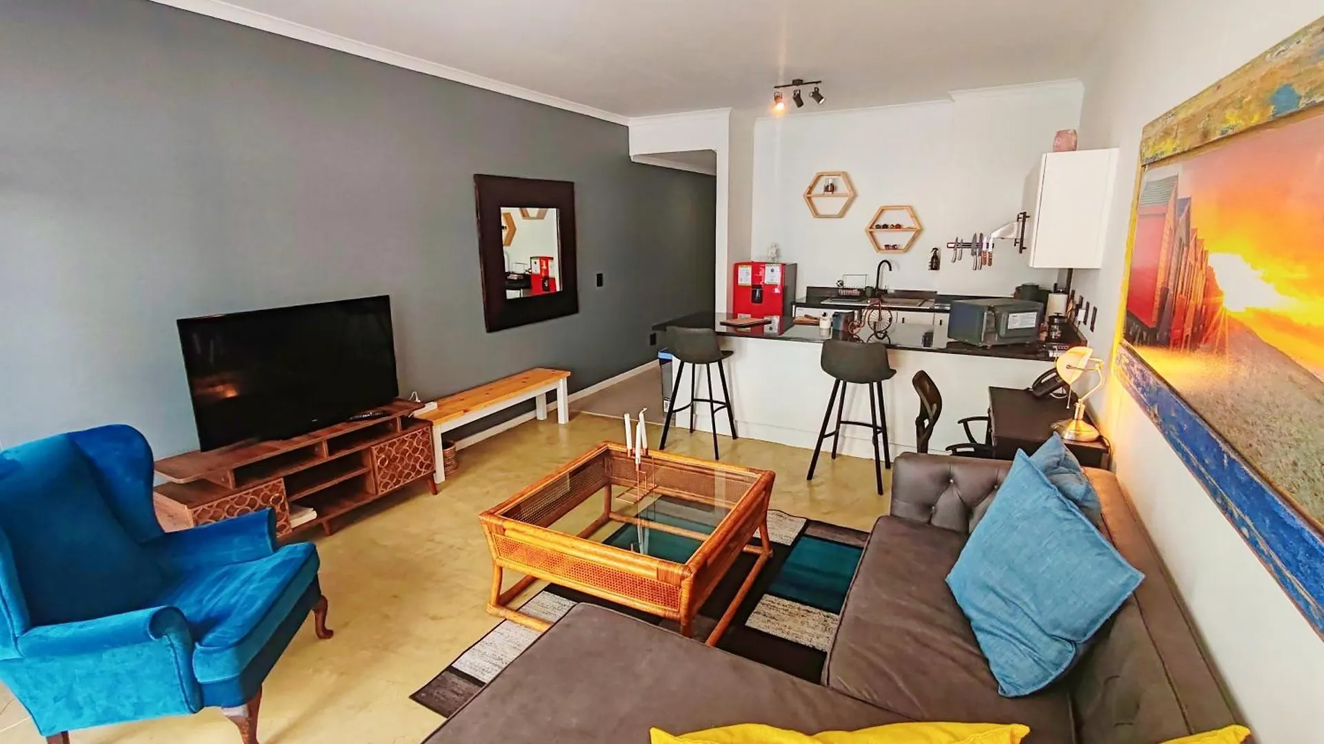 Beach Hut Empire Apartment Muizenberg 0*,  South Africa