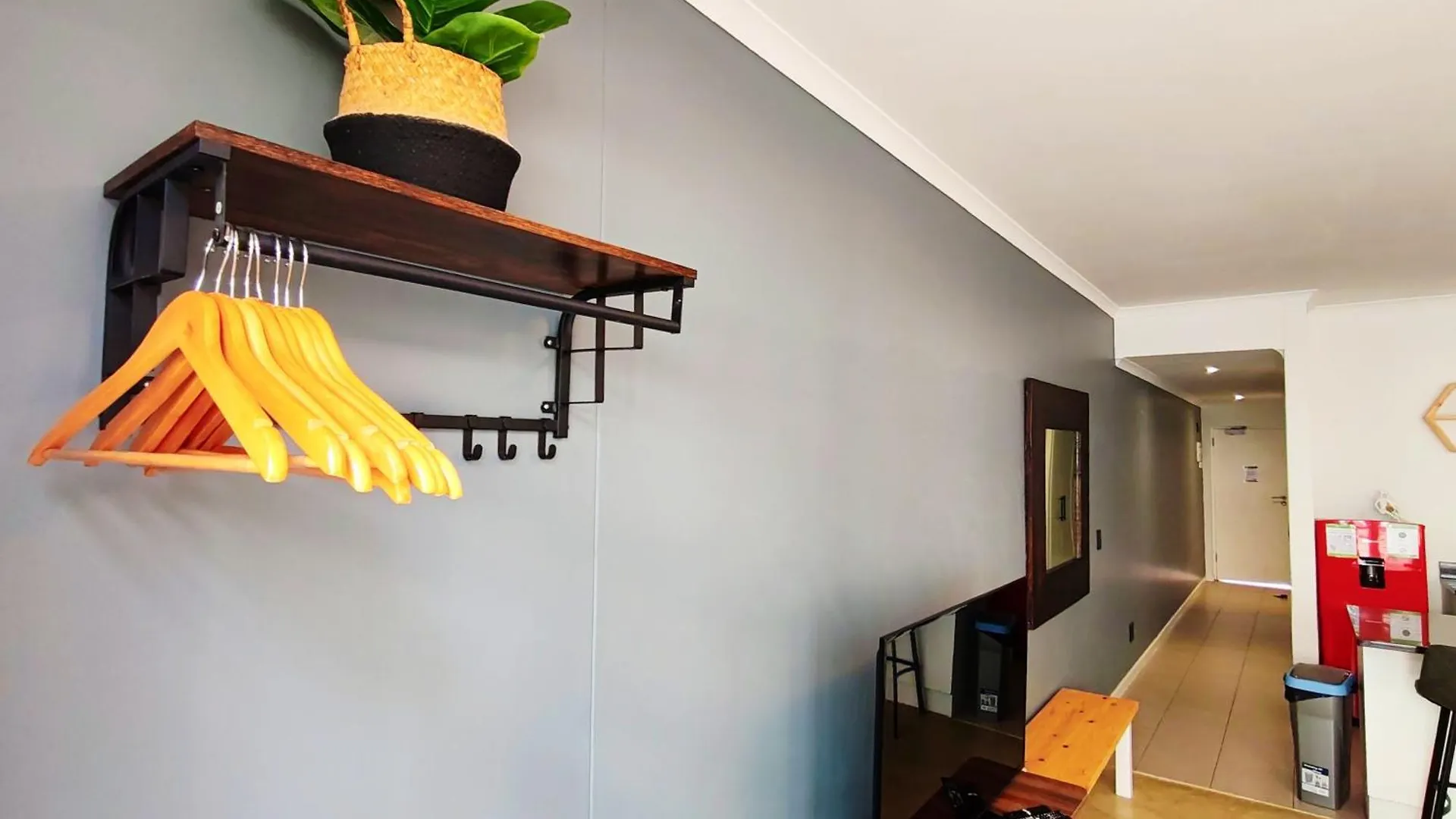 Beach Hut Empire Apartment Muizenberg Holiday home
