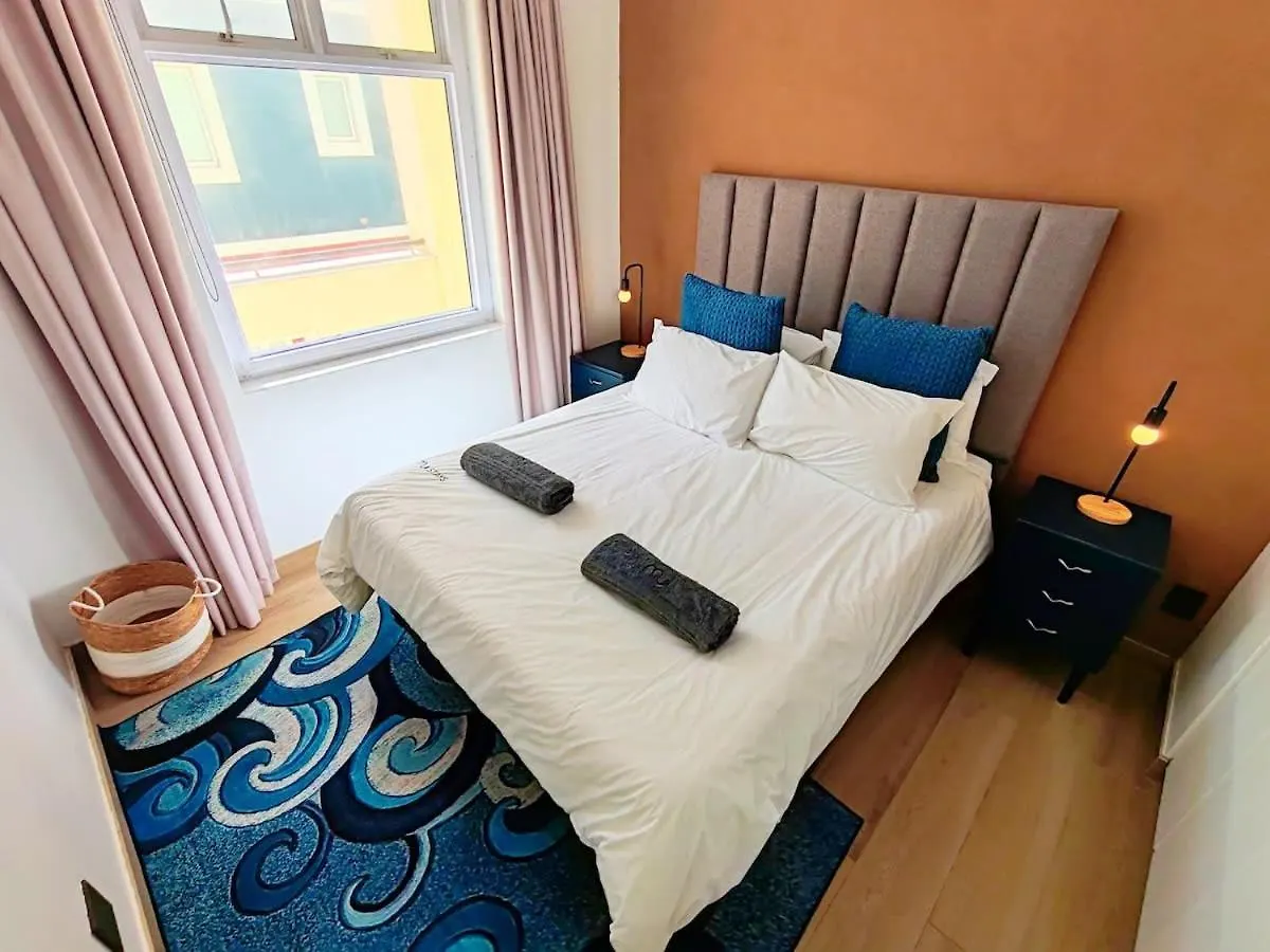 Beach Hut Empire Apartment Muizenberg South Africa