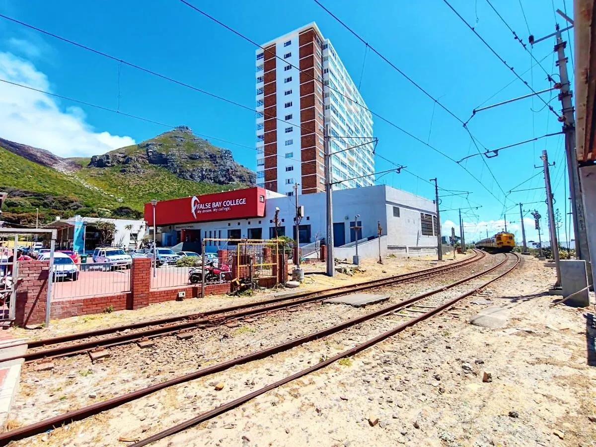 Holiday home Beach Hut Empire Apartment Muizenberg