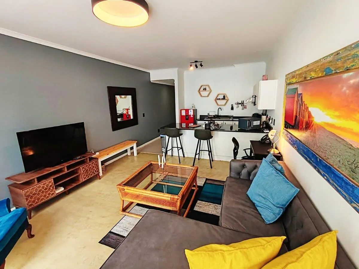 Beach Hut Empire Apartment Muizenberg 0*,